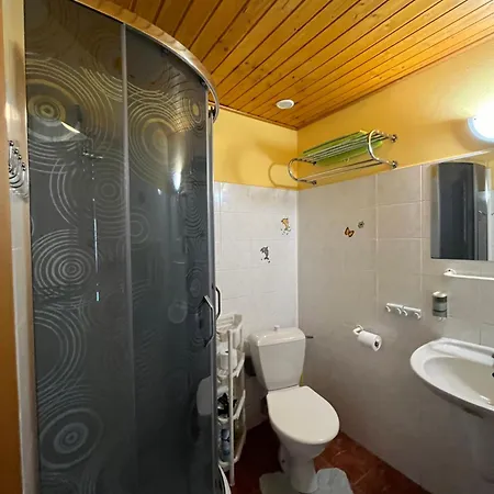 Jitka Guest house *